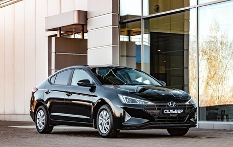 Hyundai Elantra VI рестайлинг, 2019 год, 1 650 100 рублей, 5 фотография