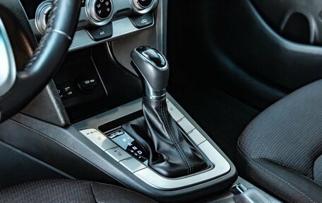 Hyundai Elantra VI рестайлинг, 2019 год, 1 650 100 рублей, 26 фотография