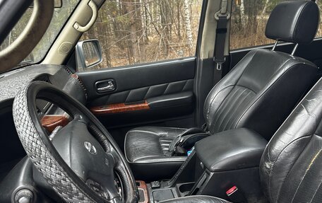 Nissan Patrol, 2006 год, 1 200 000 рублей, 10 фотография