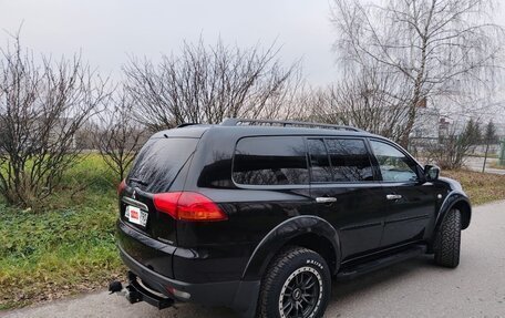 Mitsubishi Pajero Sport II рестайлинг, 2012 год, 1 850 000 рублей, 13 фотография