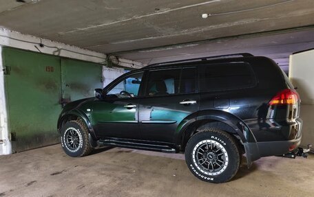 Mitsubishi Pajero Sport II рестайлинг, 2012 год, 1 850 000 рублей, 17 фотография