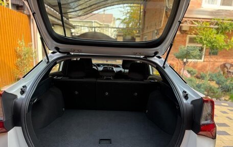 Toyota Prius Alpha I (ZVW40/41), 2020 год, 2 290 000 рублей, 9 фотография