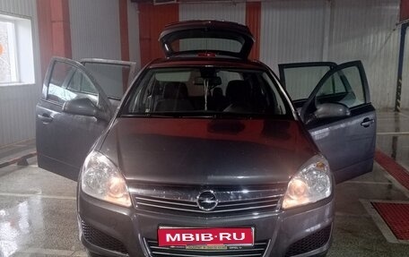 Opel Astra H, 2011 год, 950 000 рублей, 1 фотография