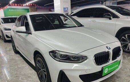 BMW 1 серия, 2022 год, 1 723 000 рублей, 1 фотография