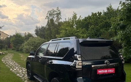 Toyota Land Cruiser Prado 150 рестайлинг 2, 2020 год, 4 880 000 рублей, 2 фотография