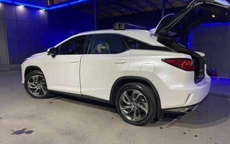 Lexus RX IV рестайлинг, 2019 год, 5 350 000 рублей, 9 фотография