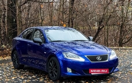 Lexus IS II рестайлинг 2, 2006 год, 1 250 000 рублей, 2 фотография