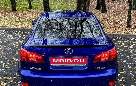 Lexus IS II рестайлинг 2, 2006 год, 1 250 000 рублей, 8 фотография