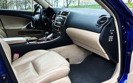 Lexus IS II рестайлинг 2, 2006 год, 1 250 000 рублей, 21 фотография