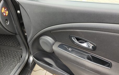 Renault Fluence I, 2012 год, 800 000 рублей, 21 фотография