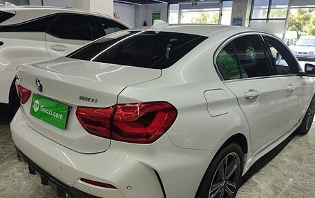 BMW 1 серия, 2022 год, 1 723 000 рублей, 12 фотография