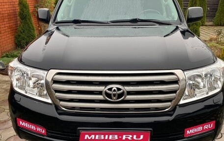 Toyota Land Cruiser 200, 2011 год, 3 200 000 рублей, 1 фотография