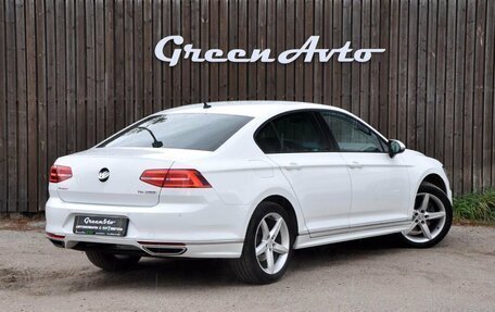 Volkswagen Passat B8 рестайлинг, 2016 год, 1 805 000 рублей, 5 фотография