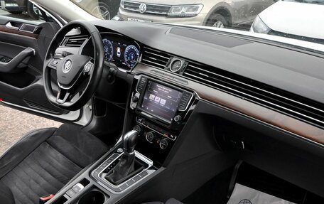 Volkswagen Passat B8 рестайлинг, 2016 год, 1 805 000 рублей, 9 фотография