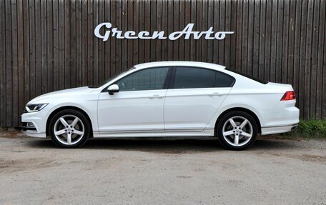 Volkswagen Passat B8 рестайлинг, 2016 год, 1 805 000 рублей, 8 фотография