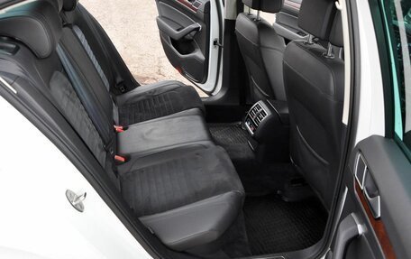 Volkswagen Passat B8 рестайлинг, 2016 год, 1 805 000 рублей, 16 фотография