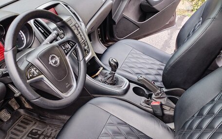 Opel Astra J, 2014 год, 729 999 рублей, 9 фотография