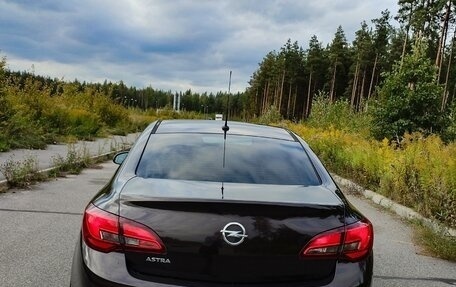 Opel Astra J, 2014 год, 729 999 рублей, 6 фотография