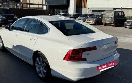 Volvo S90 II рестайлинг, 2018 год, 2 500 000 рублей, 3 фотография