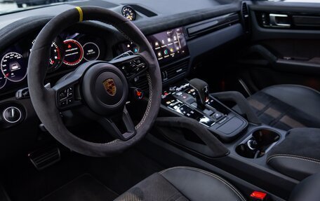 Porsche Cayenne III, 2022 год, 19 900 000 рублей, 25 фотография