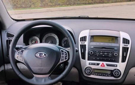 KIA cee'd I рестайлинг, 2009 год, 850 000 рублей, 9 фотография