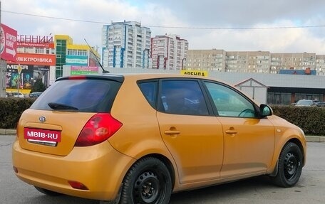 KIA cee'd I рестайлинг, 2009 год, 850 000 рублей, 6 фотография