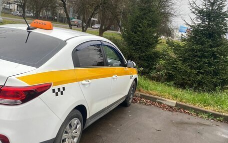 KIA Rio IV, 2018 год, 650 000 рублей, 4 фотография