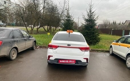 KIA Rio IV, 2018 год, 650 000 рублей, 12 фотография