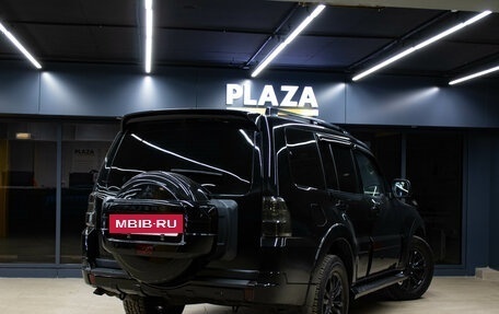 Mitsubishi Pajero IV, 2011 год, 1 979 000 рублей, 4 фотография