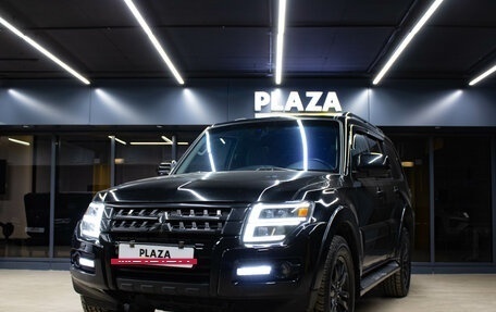 Mitsubishi Pajero IV, 2011 год, 1 979 000 рублей, 5 фотография