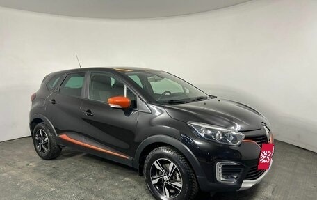 Renault Kaptur I рестайлинг, 2017 год, 1 550 000 рублей, 3 фотография
