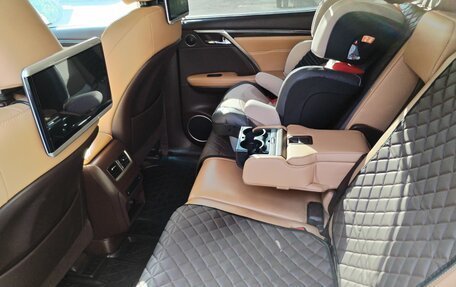 Lexus RX IV рестайлинг, 2019 год, 5 000 000 рублей, 14 фотография