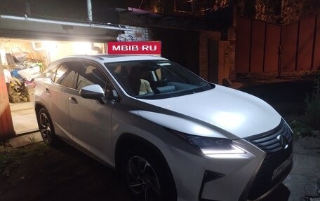 Lexus RX IV рестайлинг, 2019 год, 5 000 000 рублей, 8 фотография