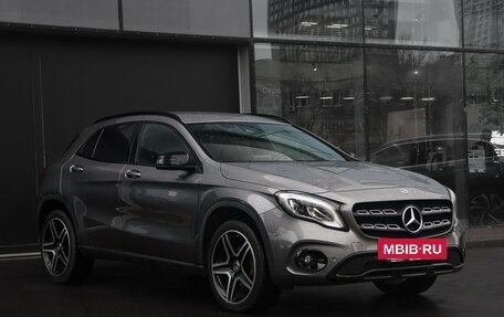 Mercedes-Benz GLA, 2019 год, 2 450 000 рублей, 3 фотография