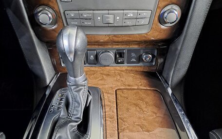 Infiniti QX56, 2012 год, 1 990 000 рублей, 12 фотография