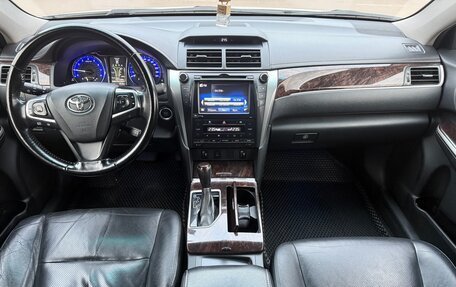 Toyota Camry, 2016 год, 2 250 000 рублей, 9 фотография