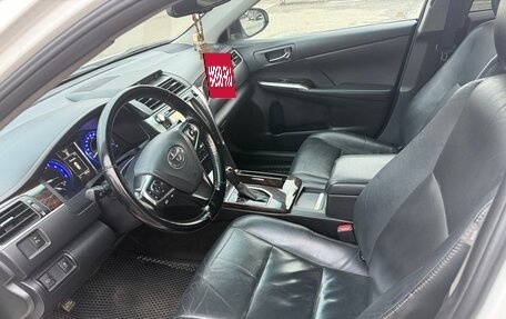 Toyota Camry, 2016 год, 2 250 000 рублей, 10 фотография