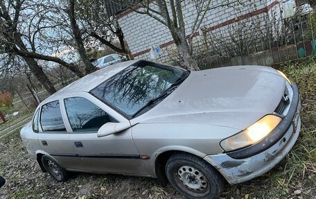 Opel Vectra B рестайлинг, 1998 год, 100 000 рублей, 4 фотография