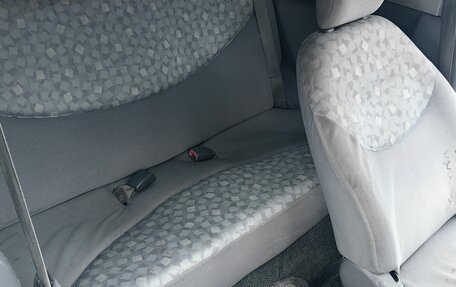 Toyota Echo, 2000 год, 310 000 рублей, 11 фотография