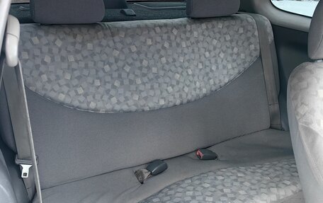 Toyota Echo, 2000 год, 310 000 рублей, 12 фотография