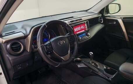 Toyota RAV4, 2014 год, 1 895 000 рублей, 17 фотография