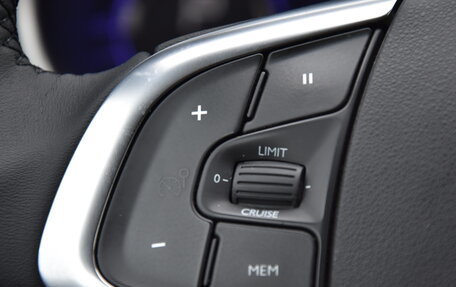 Citroen C4 II рестайлинг, 2016 год, 1 090 000 рублей, 25 фотография