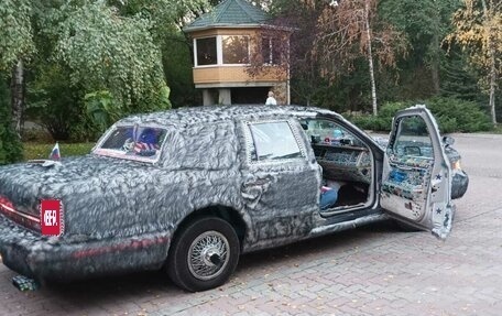 Lincoln Town Car II, 1992 год, 410 000 рублей, 1 фотография