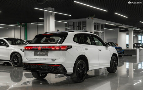 Volkswagen Tiguan, 2025 год, 5 200 000 рублей, 4 фотография