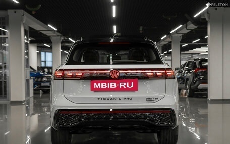 Volkswagen Tiguan, 2025 год, 5 200 000 рублей, 6 фотография