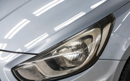 Hyundai Solaris II рестайлинг, 2011 год, 750 000 рублей, 11 фотография