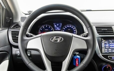 Hyundai Solaris II рестайлинг, 2011 год, 750 000 рублей, 16 фотография