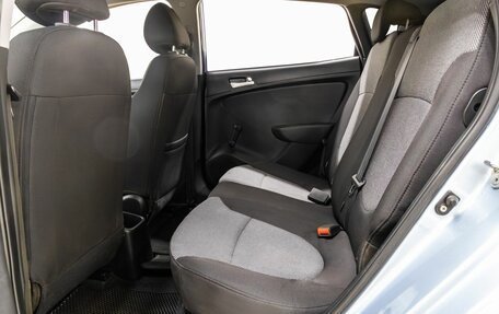 Hyundai Solaris II рестайлинг, 2011 год, 750 000 рублей, 31 фотография