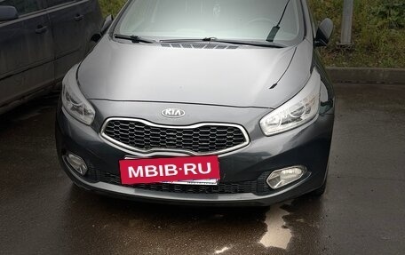 KIA cee'd III, 2014 год, 775 000 рублей, 2 фотография