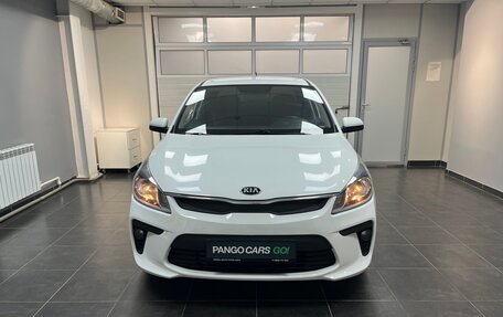 KIA Rio IV, 2018 год, 1 099 000 рублей, 2 фотография
